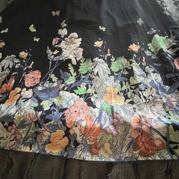 Floral Black Maxi Dress - Picture 4 of 5